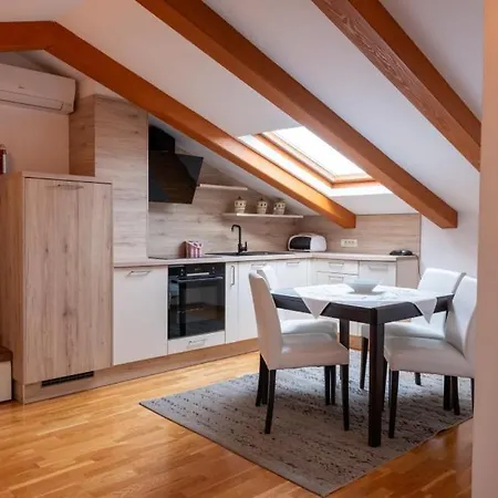 Vila Mihaela Relax & Privacy Near Opatija By Guide Kuzelj
