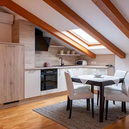 Villa Mihaela Relax & Privacy Near Opatija By Guide Kuzelj