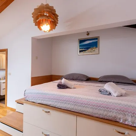 Mihaela Relax & Privacy Near Opatija By Guide