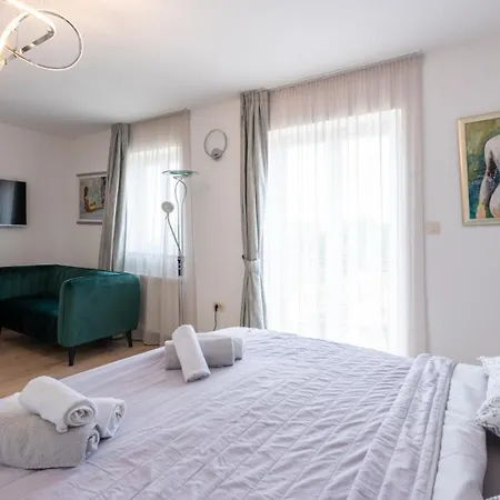 Villa Mihaela Relax & Privacy Near Opatija By Guide *