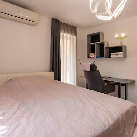 Mihaela Relax & Privacy Near Opatija By Guide Villa