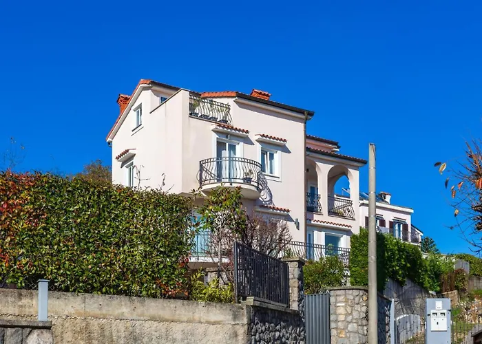 别墅 Mihaela Relax & Privacy Near Opatija By Guide *